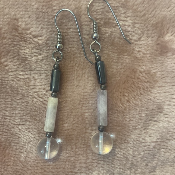 Hand made drop earrings - Picture 2 of 3